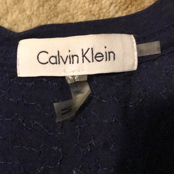Calvin Klein top - Picture 2 of 5